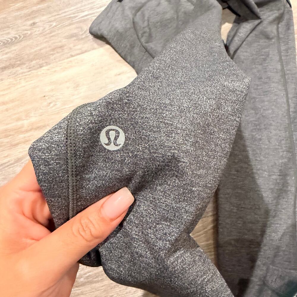 Lululemon Athletica Grey Merl Long Pocket Leggings size 4 - Picture 5 of 5